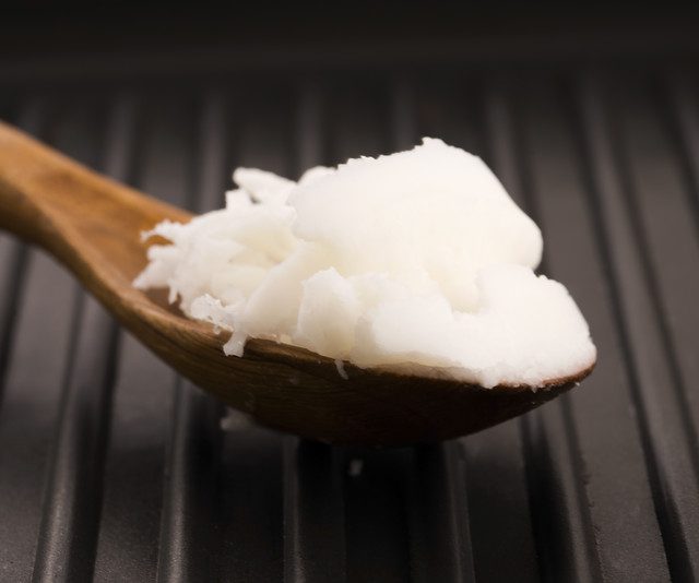 An introduction to how you can use coconut oil for skin care