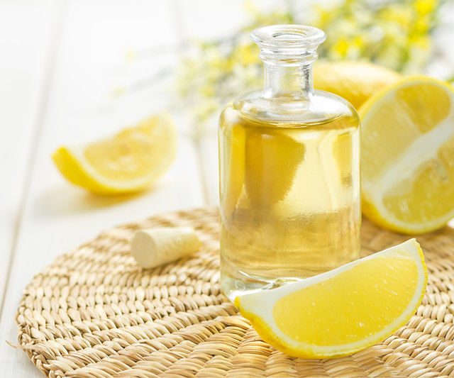 A look at 12 amazing uses and benefits of lemon essential oil